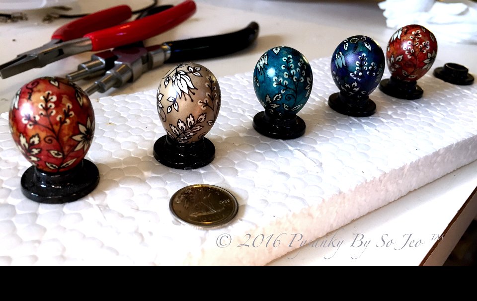 Button Quail Floral Pendants